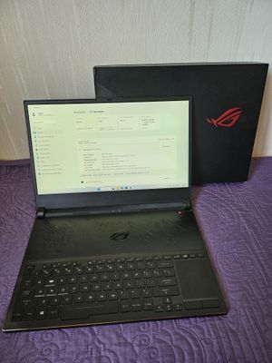 Asus Zephyrus i7 9750/RTX 2080/16/1TB/144HZ