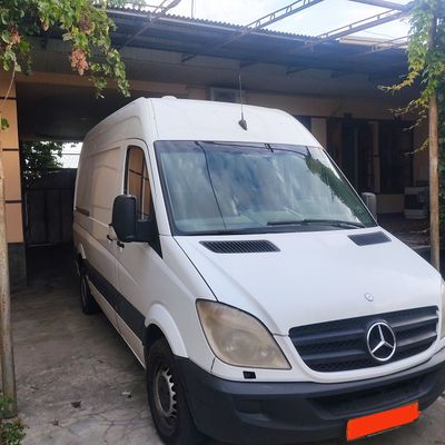 Mercades Sprinter srochna sotiladi 16.000$