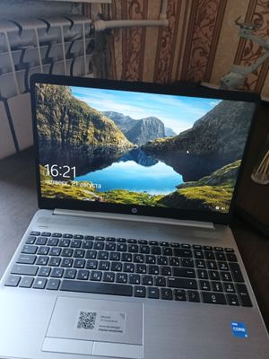 Noutbuk cor i5 8/256