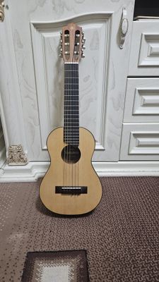 Gitara yamaha sotiladi ukelele argina indaneziya