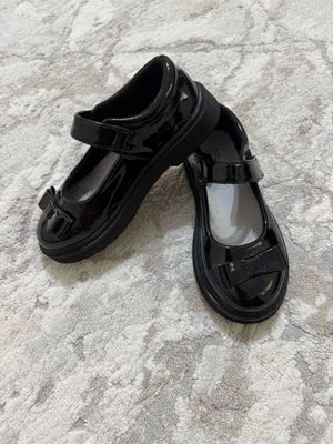 Туфли на девочку