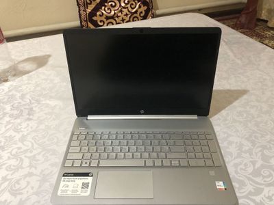 Hp Laptop 15! Core i5 1135g7 4.2Ghz! + Отпечатка !