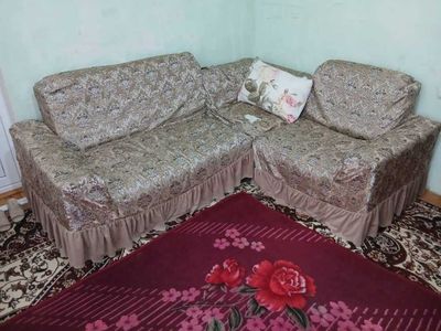 Мебель угалок для дома