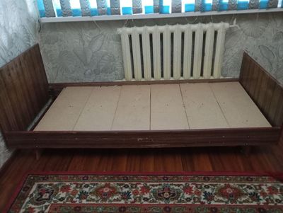 Продаётся прочний Российский кароват