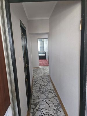 Beruniy metro vuzgorodok 2ta qiz olamiz kvartiraga