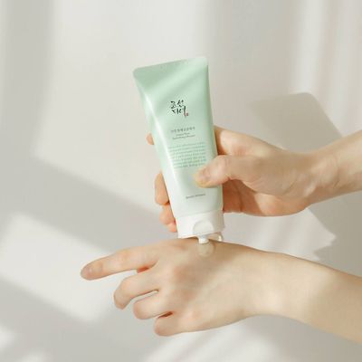 Лёгкая очищающая гель-пенка для умывания - Beauty of Joseon Green Plum Refreshing Cleanser