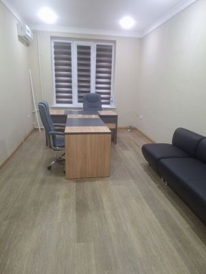 Продается офисный мебель