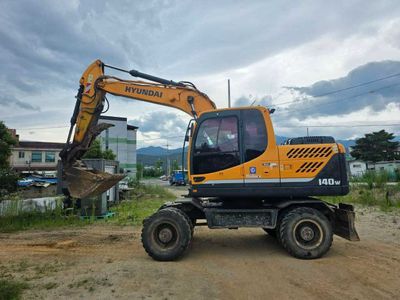 Hyundai 140 ideal