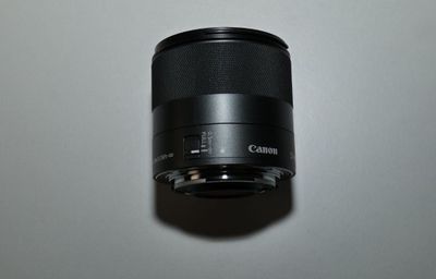 Продам объектив EF-M 32mm f1.4