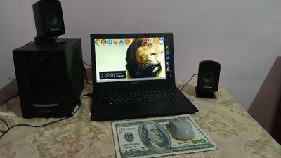 Noutbuk sotiladi mikralob bn birga