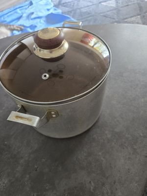 Кастрюля алюминиевая