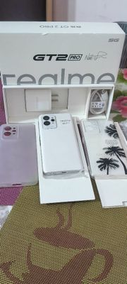ReaLmi GT 2 pro Ekran 2K,