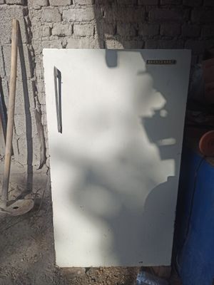 Haladelnik sotiladi ishlaydi matori ideal