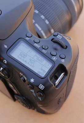 canon 70D xolati yaxshi