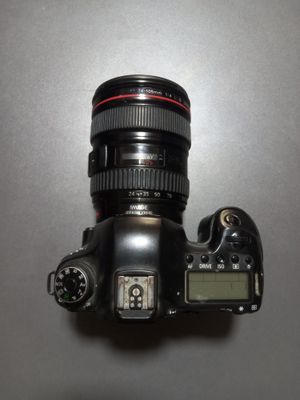 Canon 6 D sotiladi xolati Yaxshi