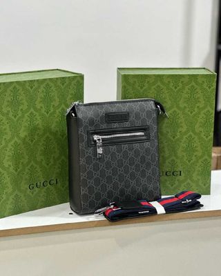 Premium Erkaklar Sumkalari - Sumcateca.uz