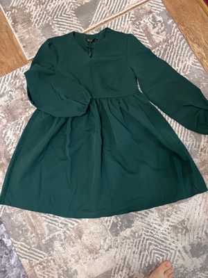 Платье короткое