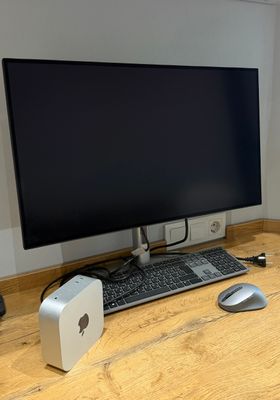 Продается компьютер абсолютно новый.