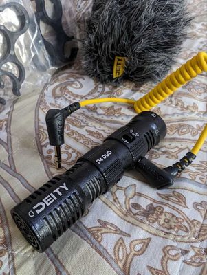 Микрофон двусторонний Deity V-Mic D4 DUO (как новый)