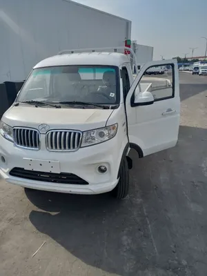 Shnrey T30 Qraska toza Shaharda haydalgan Ishga tayyor mashina