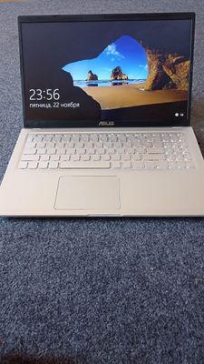 Noutbuk asus X515E