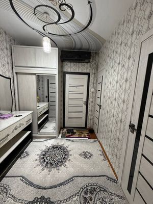 Аренда квартира, уч хонали, евроремонт, барча техникаси бор, оилага бе