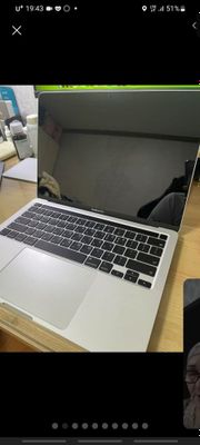 MacBook Pro 2020 13,3