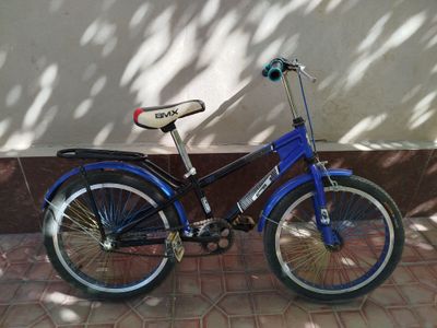 Velosiped sotiladi