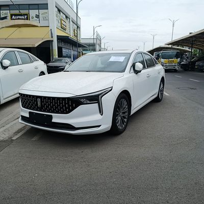 Bestune B 70 sotuvga tayyor poligondan otgan