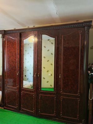 Kotta hajimdagi shkaf