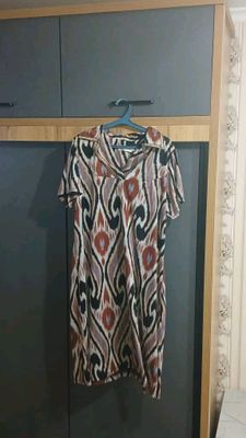 продаётся платье размер: 50-52