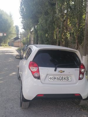 Spark 1 pozitsiya