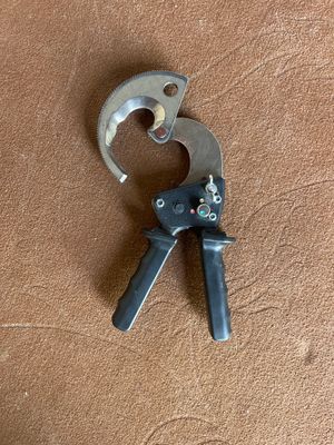 Ножницы секторные J40A