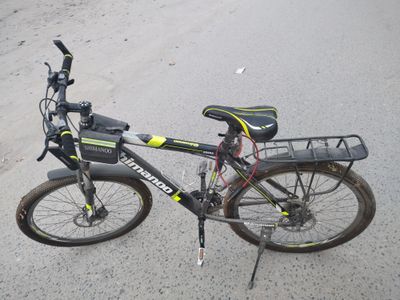 Velosiped Sotiladi. Yangi saqlangan. Продам велосипед.