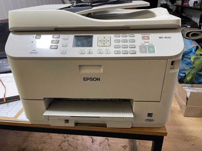 принтер EPSON WP-4525