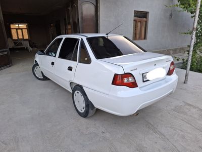 Nexia 2 shevrolet sotiladi