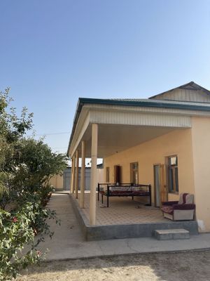 Deska yangi mahallada 3 xonali hovli uy sotiladi