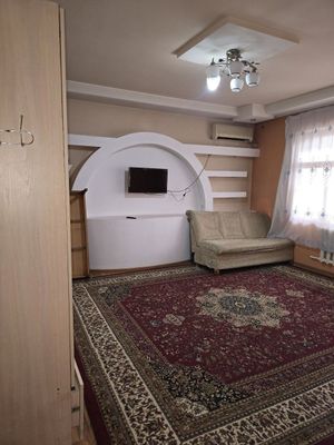 Яшнобод тумани кадешва Асалобод кучасида ижарага квартира бор