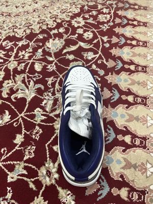 Nike air jordan yangi kiyilmagan zakas qilingan razmer xato kelgan