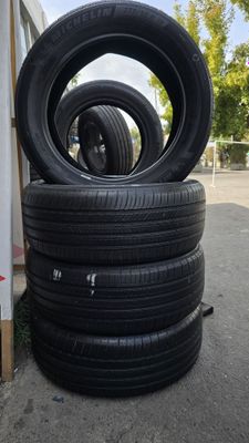235/55/R19 Michelin