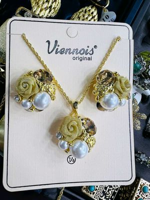 Viennoes