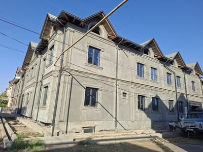 Арендага ховли жой Абу сахий билан Урикзор бозори уртасида,токзор