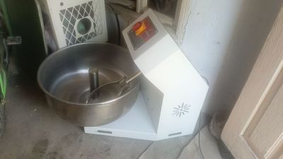 Sotiladi srochno yangi chagʻdosh Turkiya firma 35kgli naqd sanaganga 8