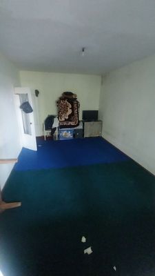 Кибрай Центре Продаётся 2х ком/4/4