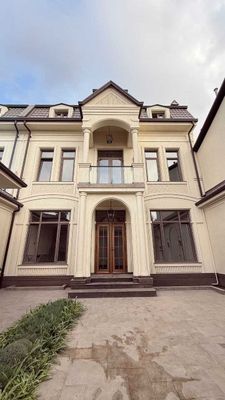 Продается Дом 2.3 сотка
