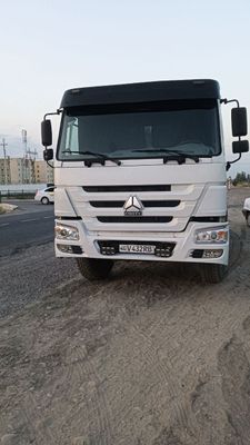 Howo mixer (mikser) mashina sotiladi