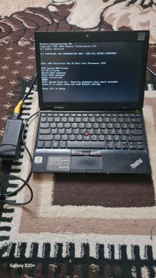 Нетбук Леново ThinkPad X100E