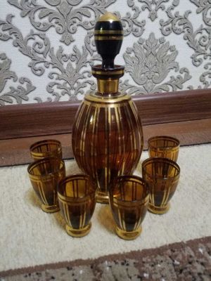 Редкий винтажный графин из Чехии — для ценителей