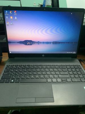 Notebook HP sotiladi.