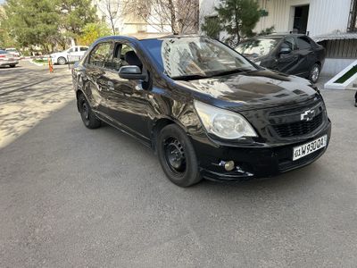 Cobalt 2013 Qora mator xadavoy zo’r